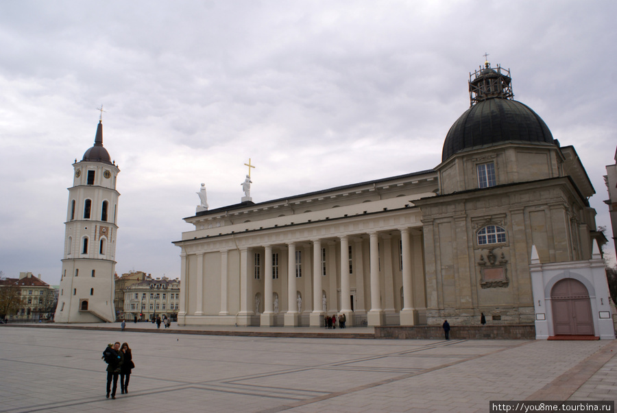 Кафедральная площадь Вильнюс, Литва