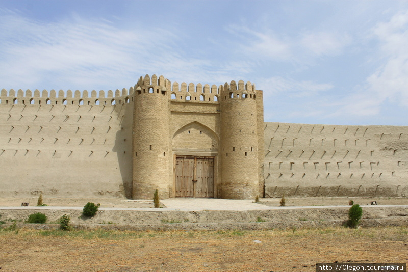 Городские ворота Бухара, Узбекистан