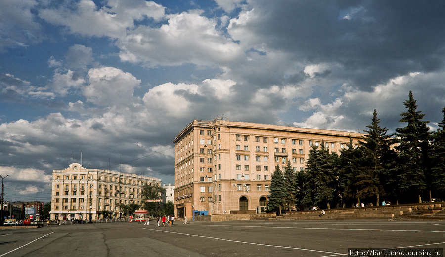 Площадь Революции Челябинск, Россия