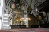 В Великой мечети Бурсы