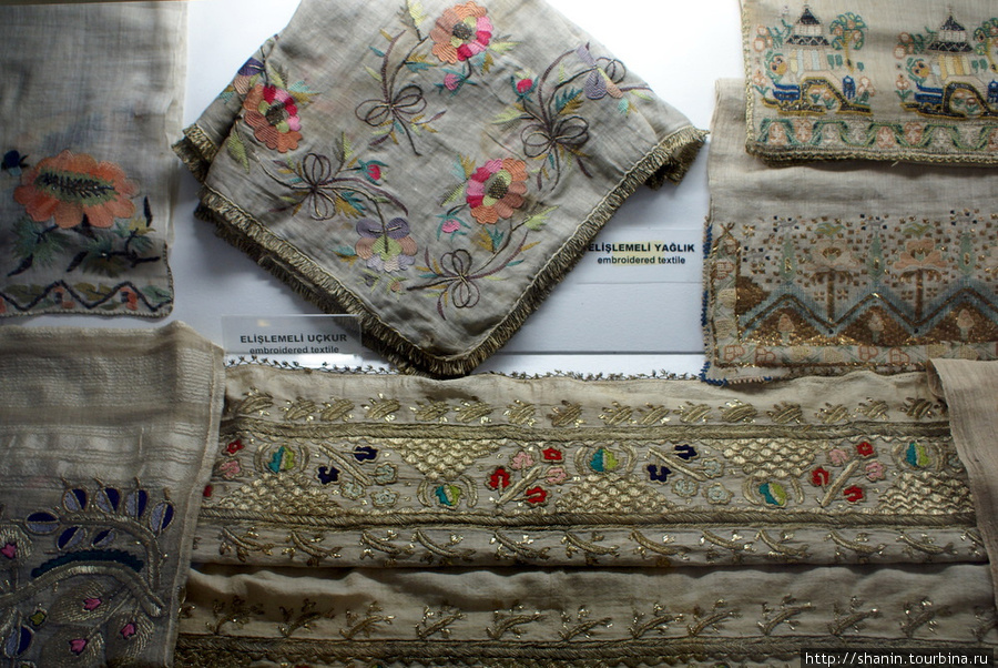 Старинная вышитая одежда Бурса, Турция