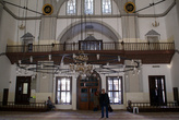 В мечети Эмирсултан