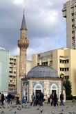 Мечеть Конак на площади Конак