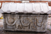 Римская гробница у Археологического музея в Конье