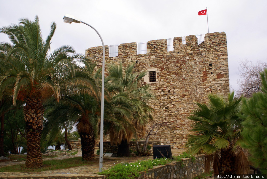 Крепость на Птичьем острове Кушадасы, Турция