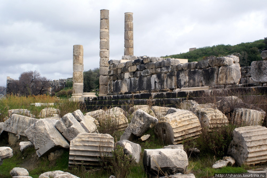 Руины храма Средиземноморский регион, Турция