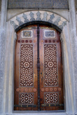 Вход в мечеть Султан Джами