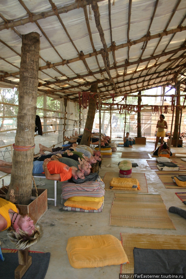 Уроки йоги от Шарата Арамболь, Индия
