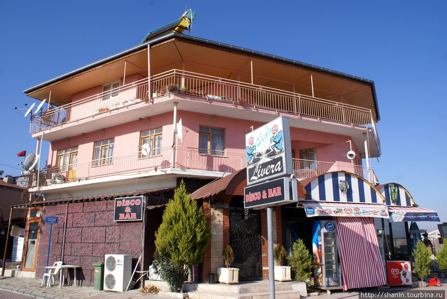 Диско-бар Livera Памуккале (Иерополь античный город), Турция