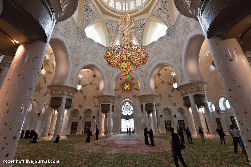 Белая мечеть Абу-Даби.