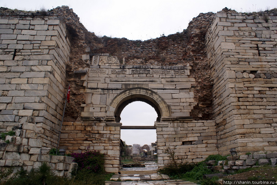 Ворота Эфес античный город, Турция