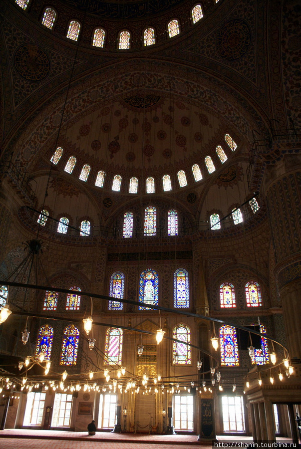 В Голубой мечети Стамбул, Турция