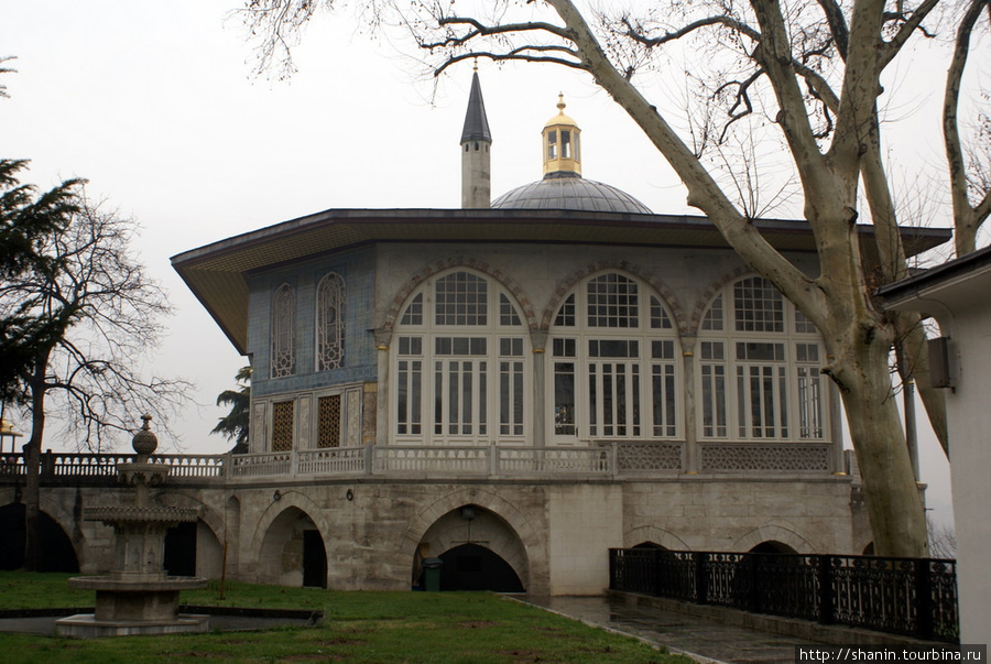 Багдадский павильон в Четвертом дворе Топкапы Стамбул, Турция