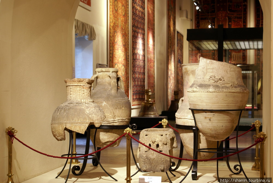 Экспонаты Музея турецкого и исламского искусства Стамбул, Турция