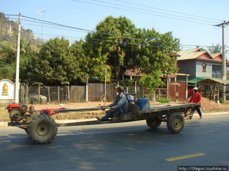 То ли трактор, то ли арба Камбоджа