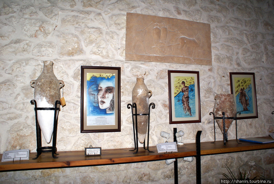 В краеведческом музее в Ташуджу Средиземноморский регион, Турция