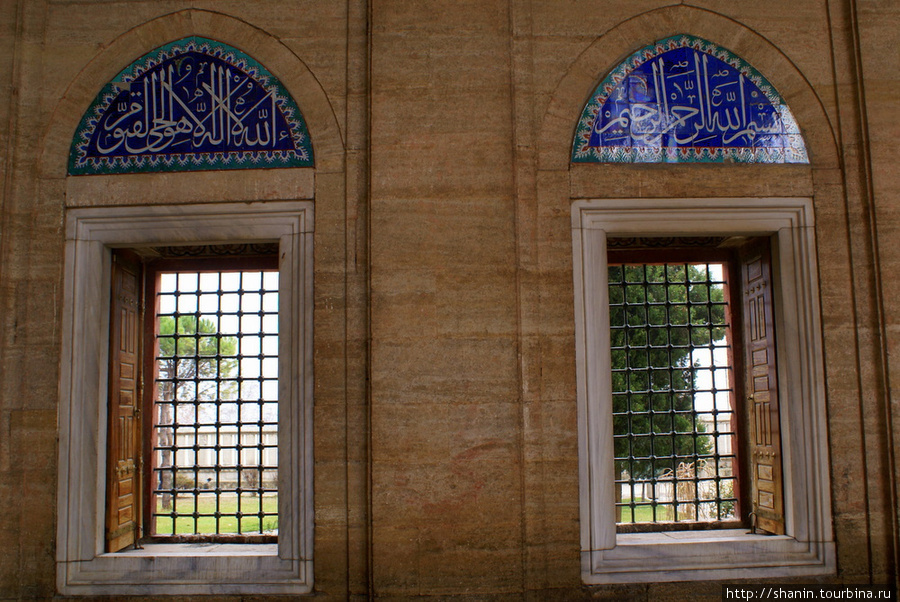 Два окна мечети Селимие Эдирне, Турция