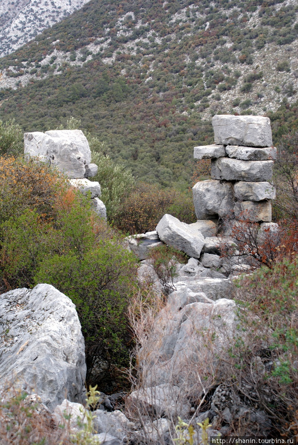 Руины по пути в Термес Анталия, Турция