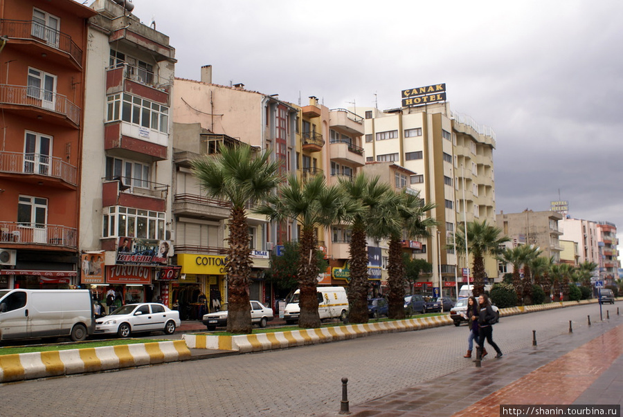 Улица в Чанаккале Чанаккале, Турция