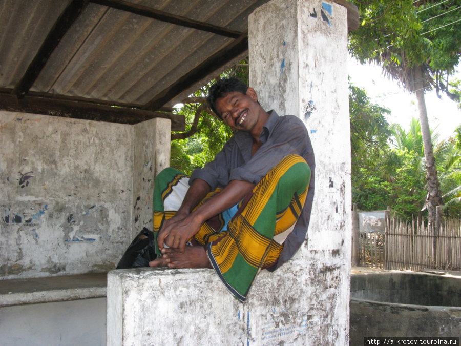 Ожидающий автобуса Шри-Ланка