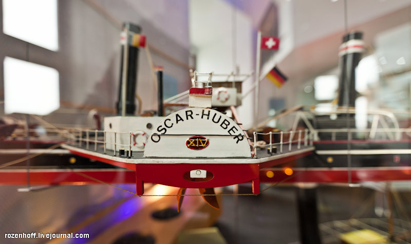Оскар Хубер, последний сохранившийся на Рейне колесной пароход с паровой машиной. Оригинал стоит в Дуйсбурге на Винкеканале в музее кораблей Дюссельдорф, Германия