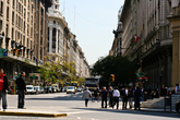 Буэнос-Айрес местами сильно напоминает европейские города