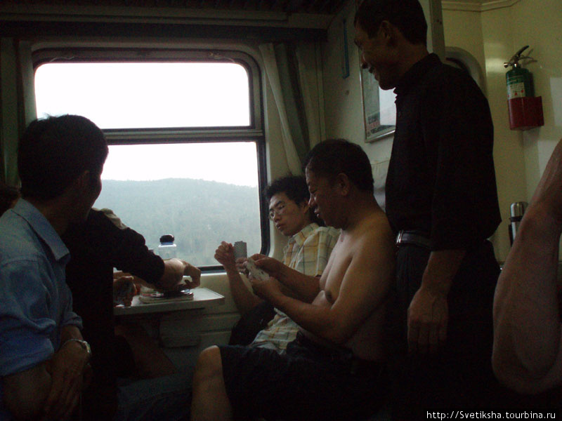 Одна в китайском поезде Маньчжурия, Китай