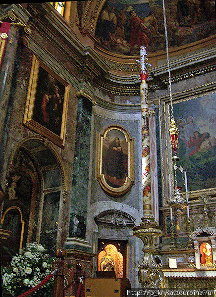 Внутреннее убранство церкви Валлетта, Мальта