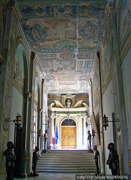 Залы дворца Валлетта, Мальта
