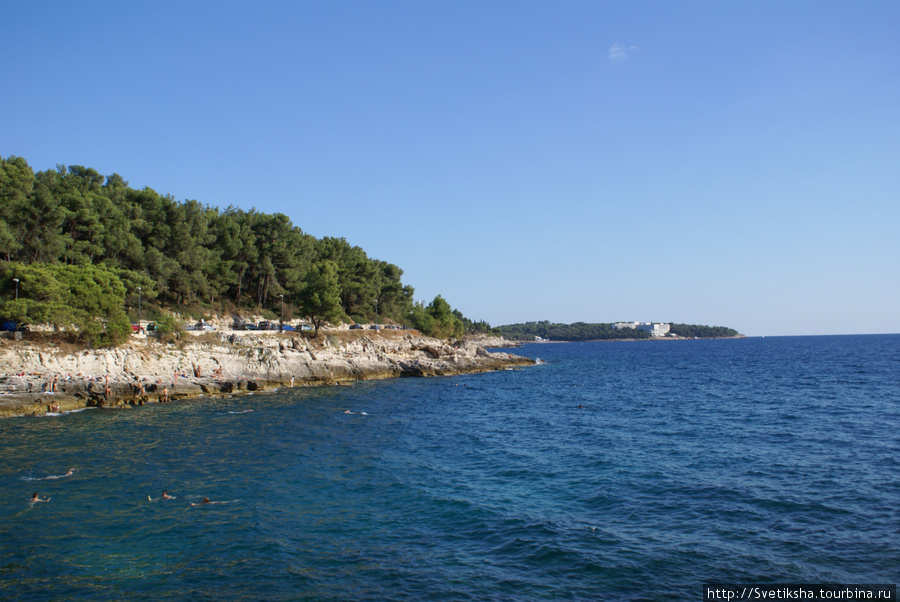 Блаженное синее море Пула, Хорватия