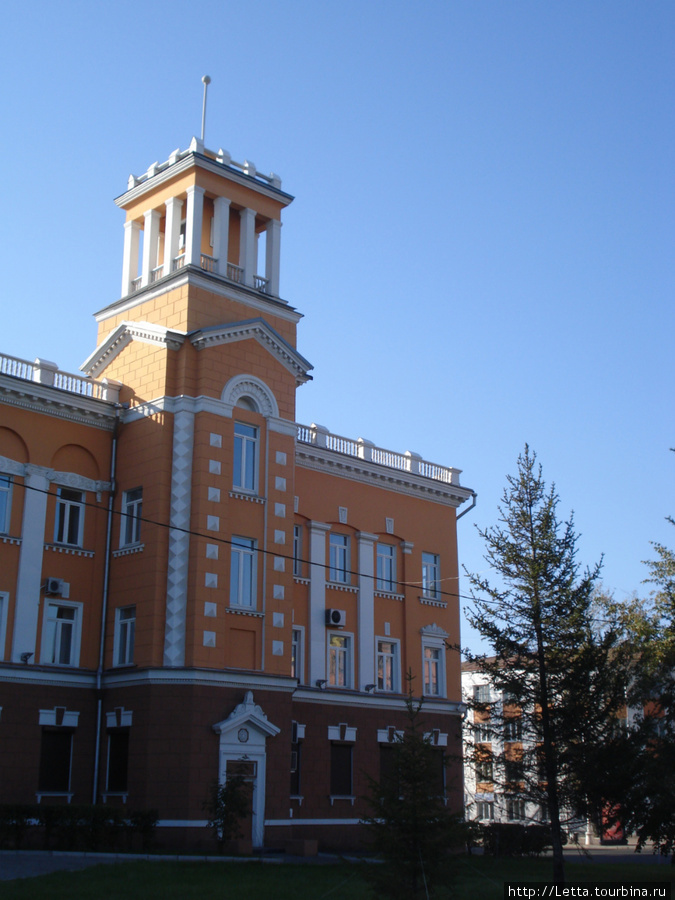 Здание компании Востсибуголь Иркутск, Россия