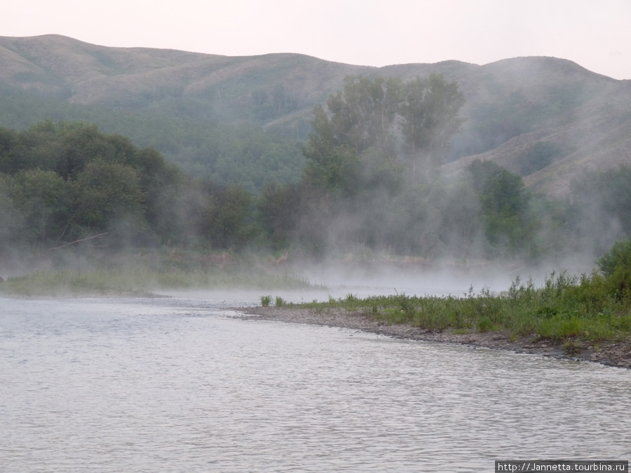 Утренняя река. Оренбургская область, Россия