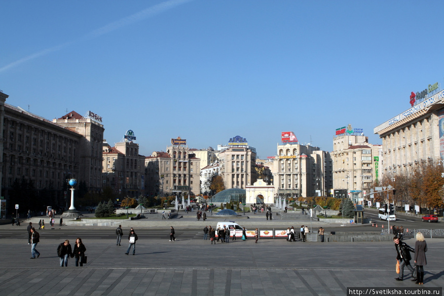 Майдан незалежности — центральное место всех мероприятий Киев, Украина