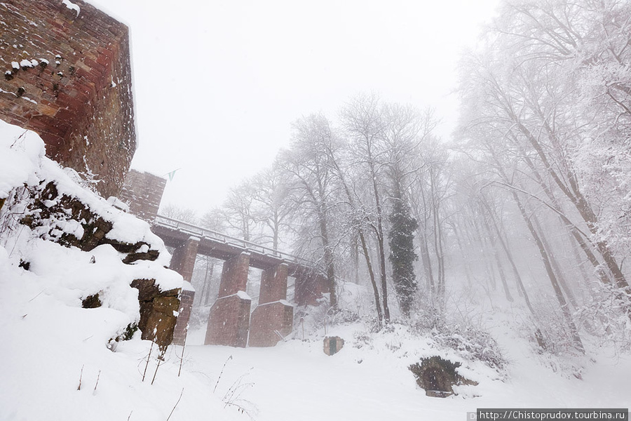 Замок Ландек, фотографии. Клингенмюнстер, Германия