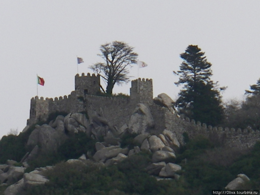 крепость Мавров Синтра, Португалия