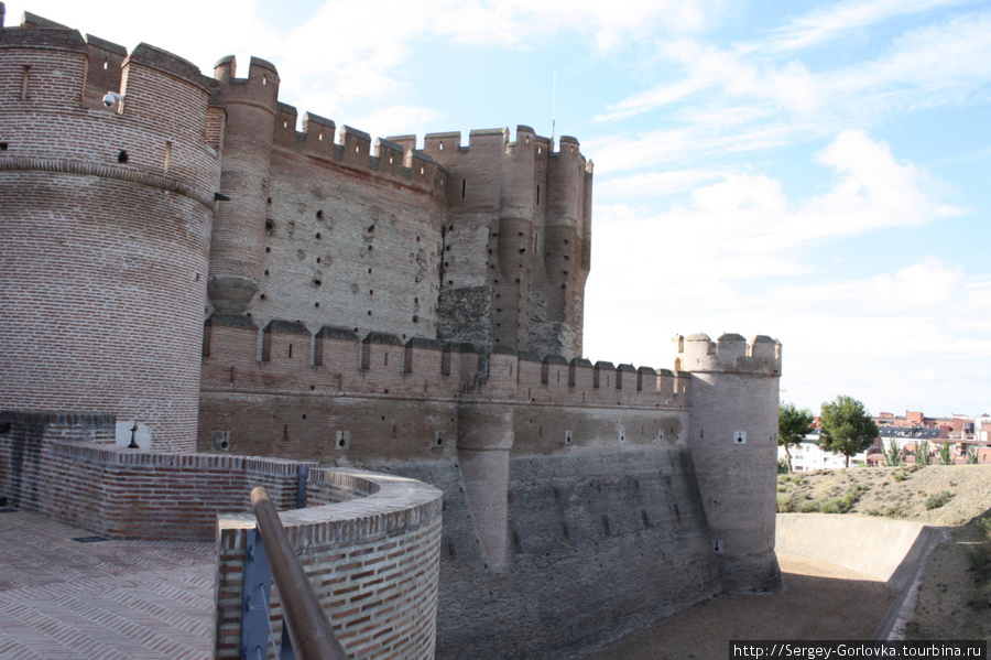 замок Де Ла МОТА Медина-дель-Кампо, Испания