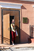 Вход в Краеведческий музей в Краснознаменске