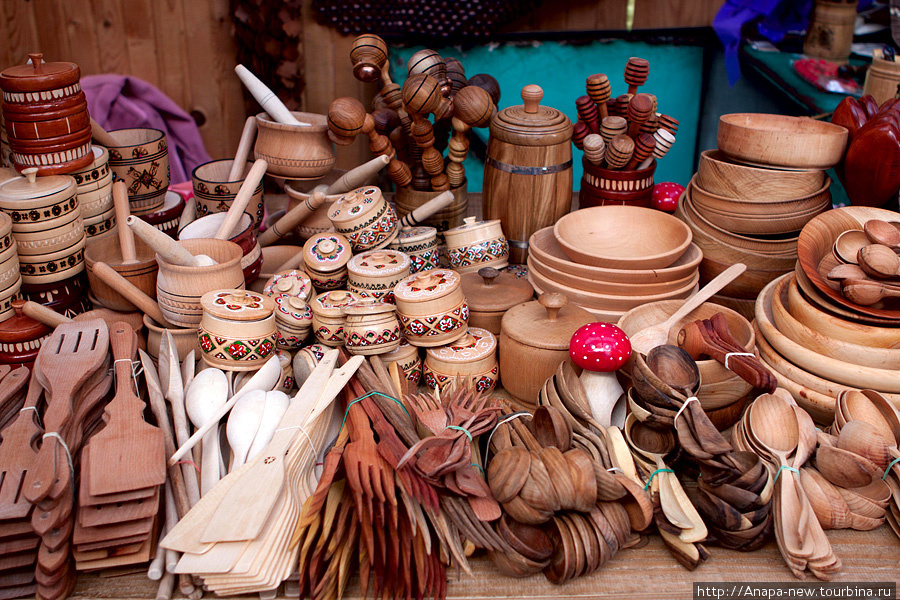 Деревянный рынок Трускавец, Украина